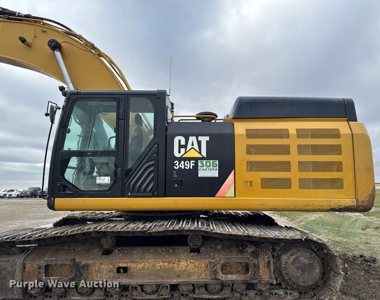 image for item EA2159 2015 Caterpillar 349FL excavator