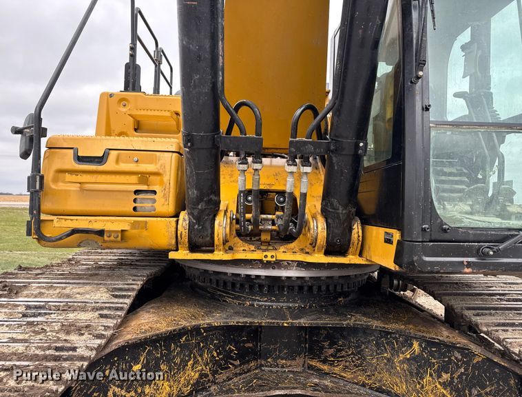 image for item EA2159 2015 Caterpillar 349FL excavator