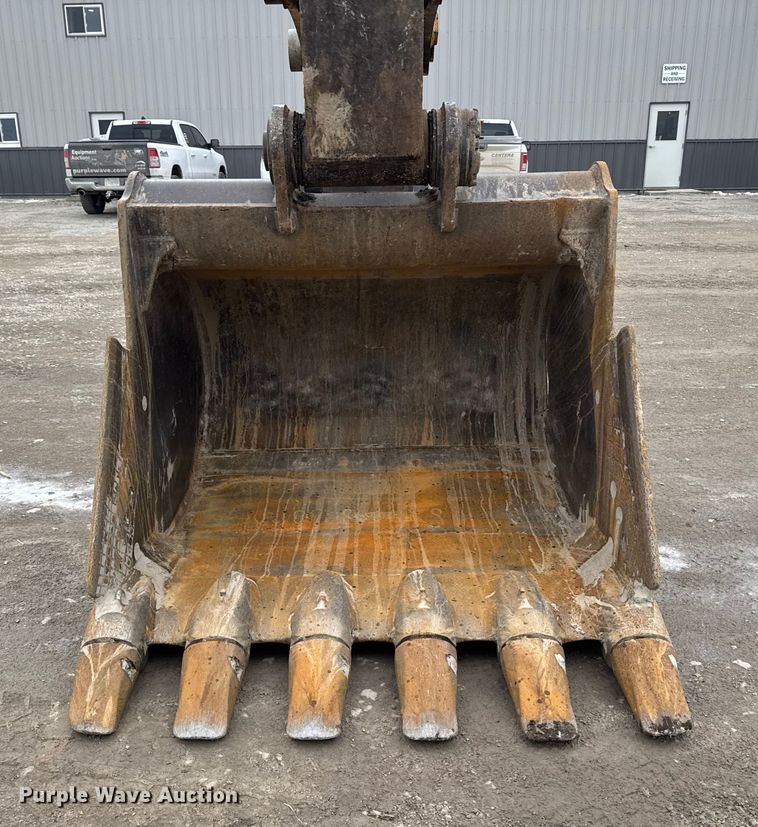 image for item EA2159 2015 Caterpillar 349FL excavator