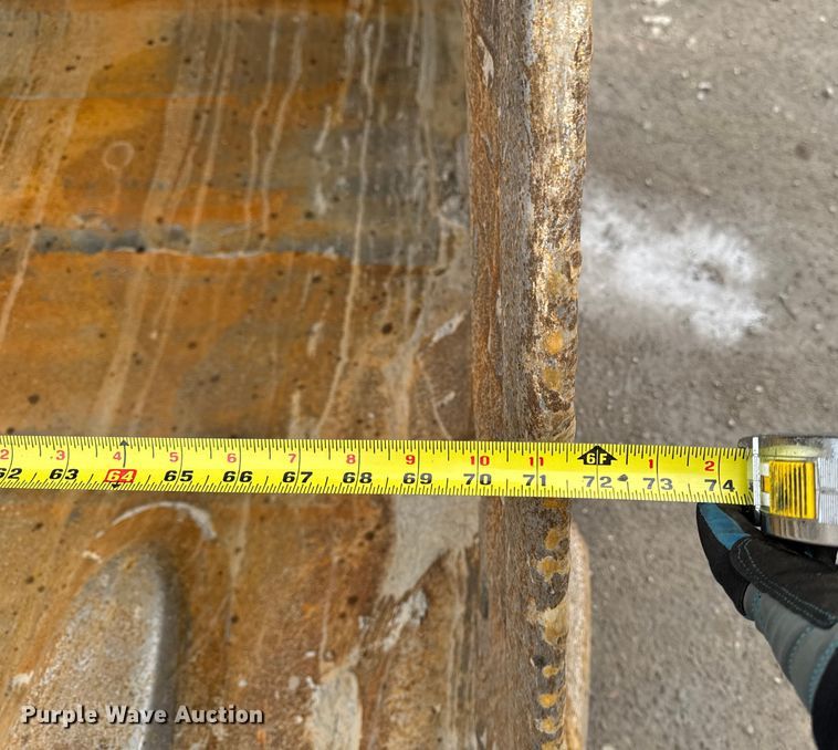 image for item EA2159 2015 Caterpillar 349FL excavator