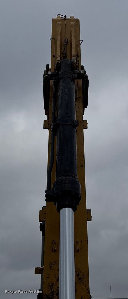 image for item EA2159 2015 Caterpillar 349FL excavator