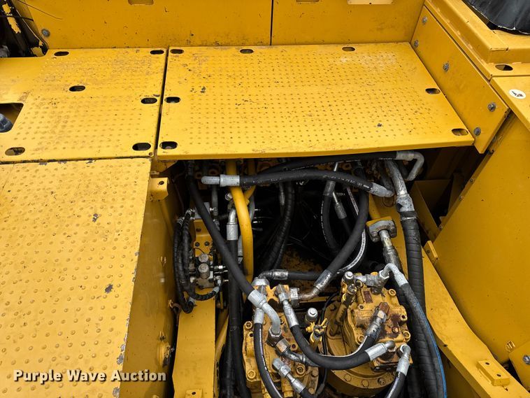 image for item EA2159 2015 Caterpillar 349FL excavator