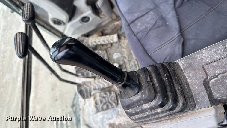 image for item EA2159 2015 Caterpillar 349FL excavator