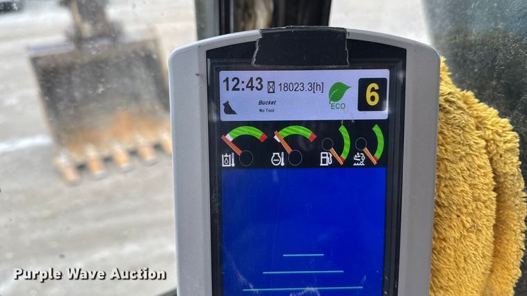 image for item EA2159 2015 Caterpillar 349FL excavator