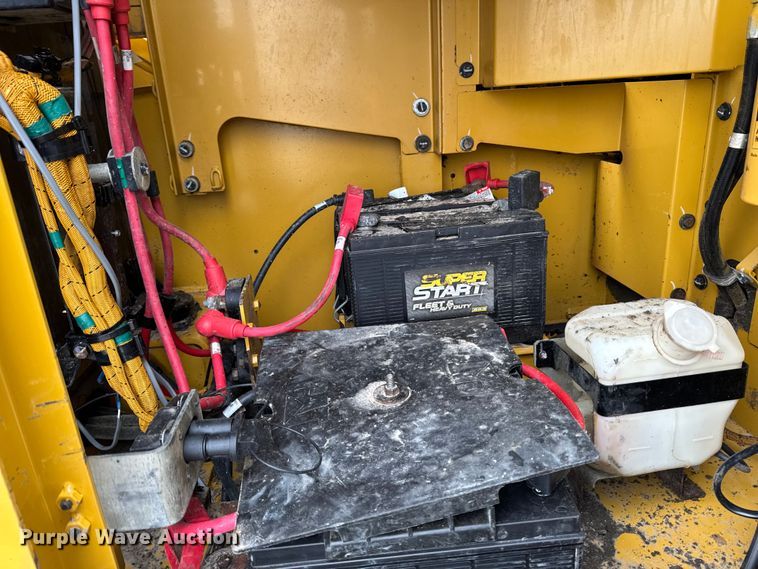 image for item EA2159 2015 Caterpillar 349FL excavator