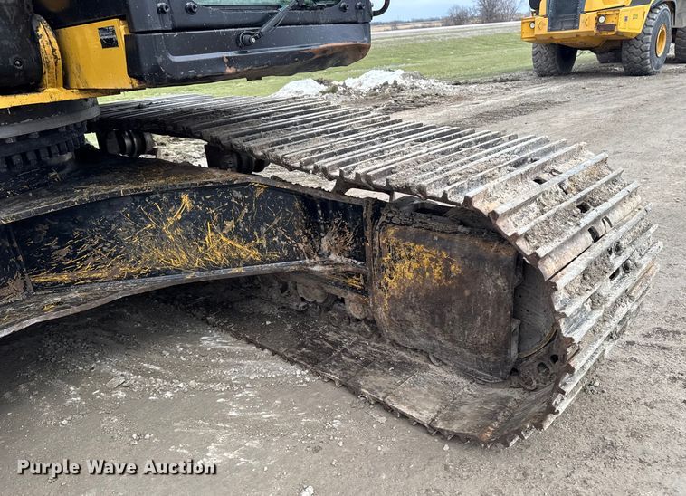 image for item EA2159 2015 Caterpillar 349FL excavator