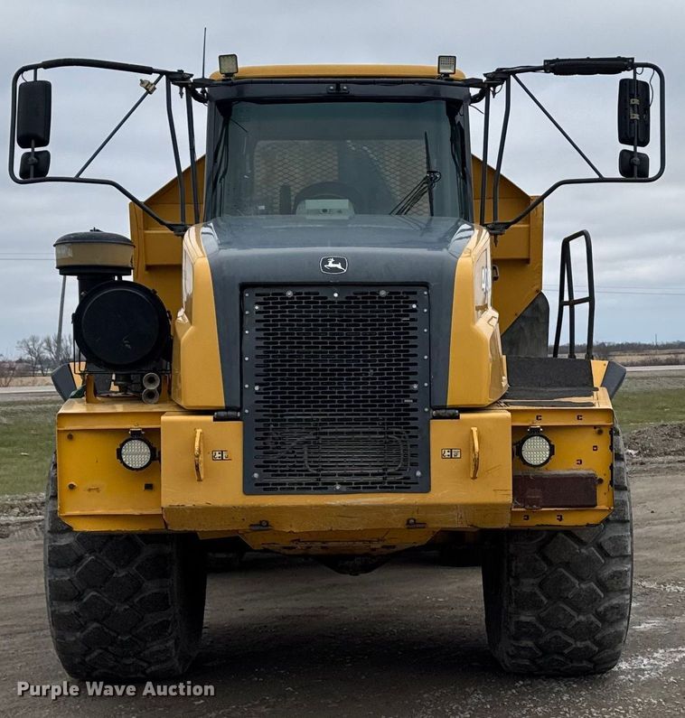 image for item EA2160 2011 John Deere 400D Series II articulated haul truck