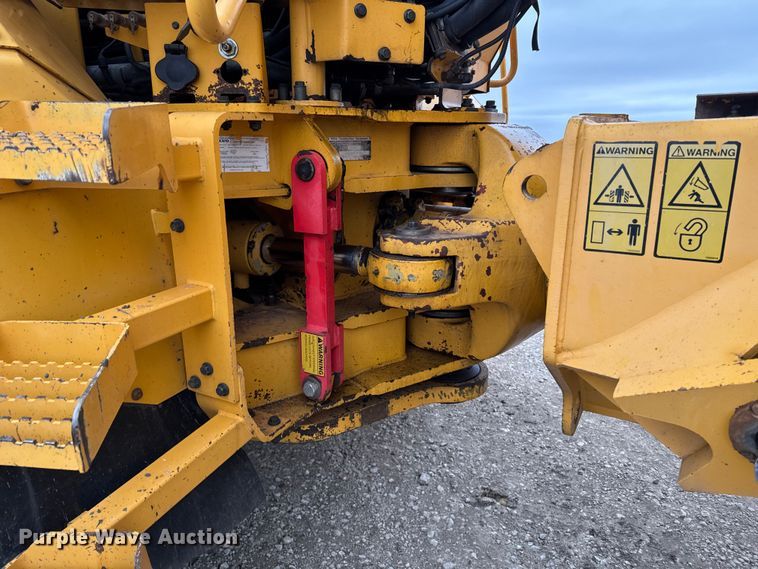 image for item EA2161 2007 Volvo A40D articulated haul truck