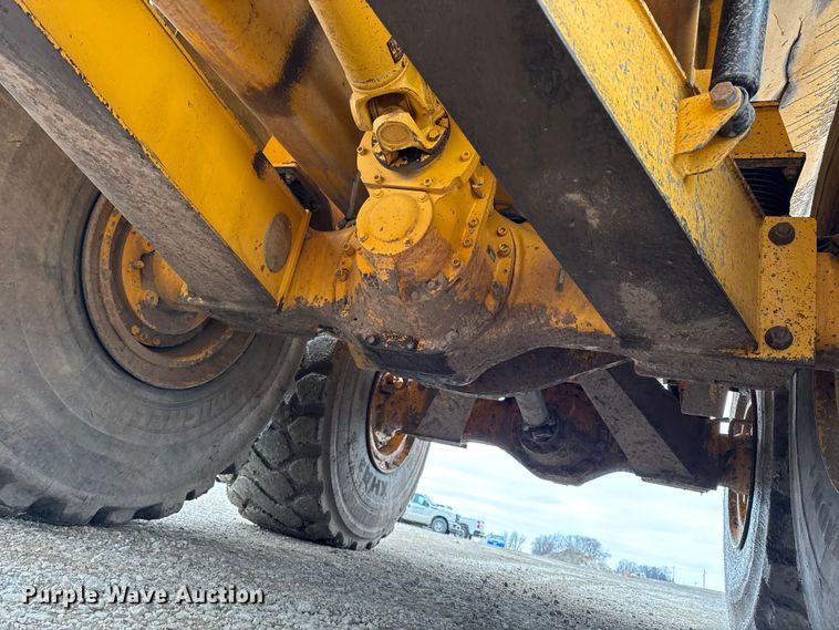 image for item EA2161 2007 Volvo A40D articulated haul truck