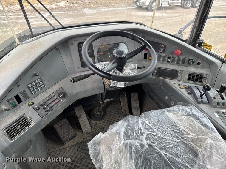 image for item EA2161 2007 Volvo A40D articulated haul truck