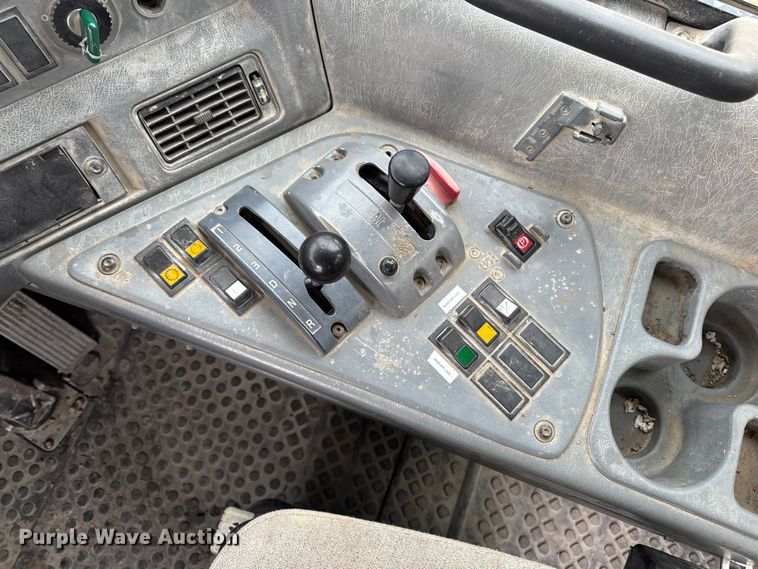 image for item EA2161 2007 Volvo A40D articulated haul truck