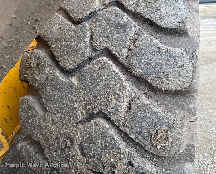 image for item EA2161 2007 Volvo A40D articulated haul truck