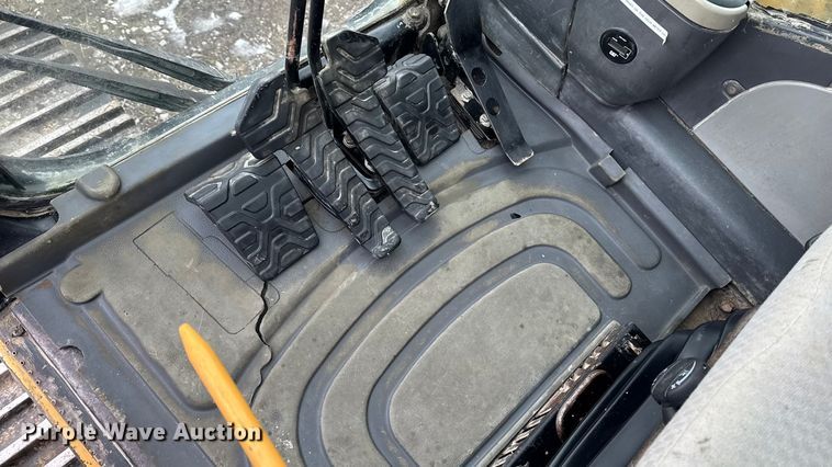 image for item EA2162 2006 Caterpillar 345C L excavator