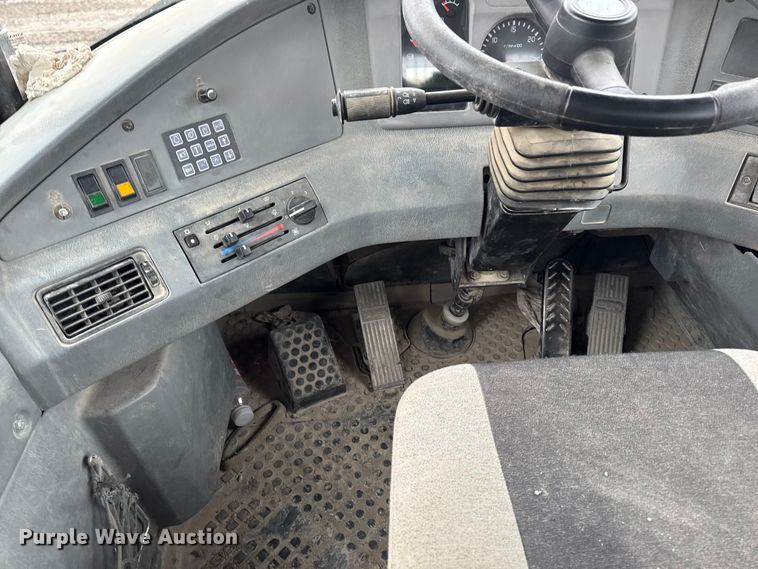 image for item EA2163 2007 Volvo A40D articulated haul truck