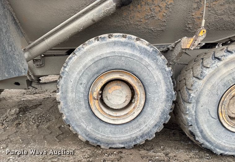 image for item EA2163 2007 Volvo A40D articulated haul truck