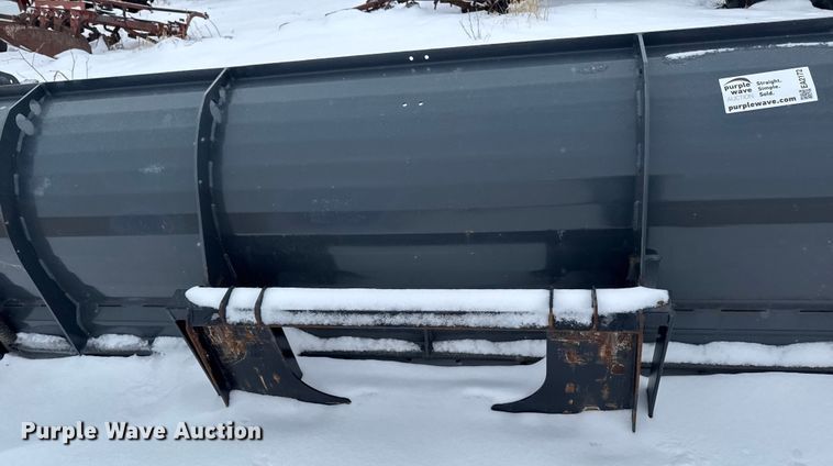 image for item EA2172 Reactor B0500 SSL skid steer snow pusher