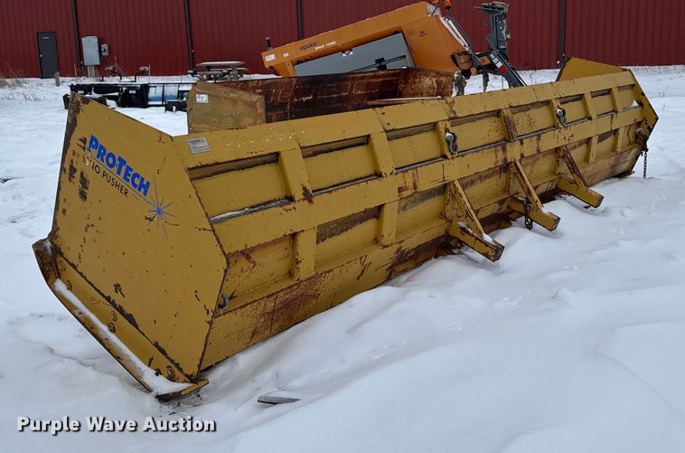 image for item EA2173 Pro Tech SP20L snow pusher