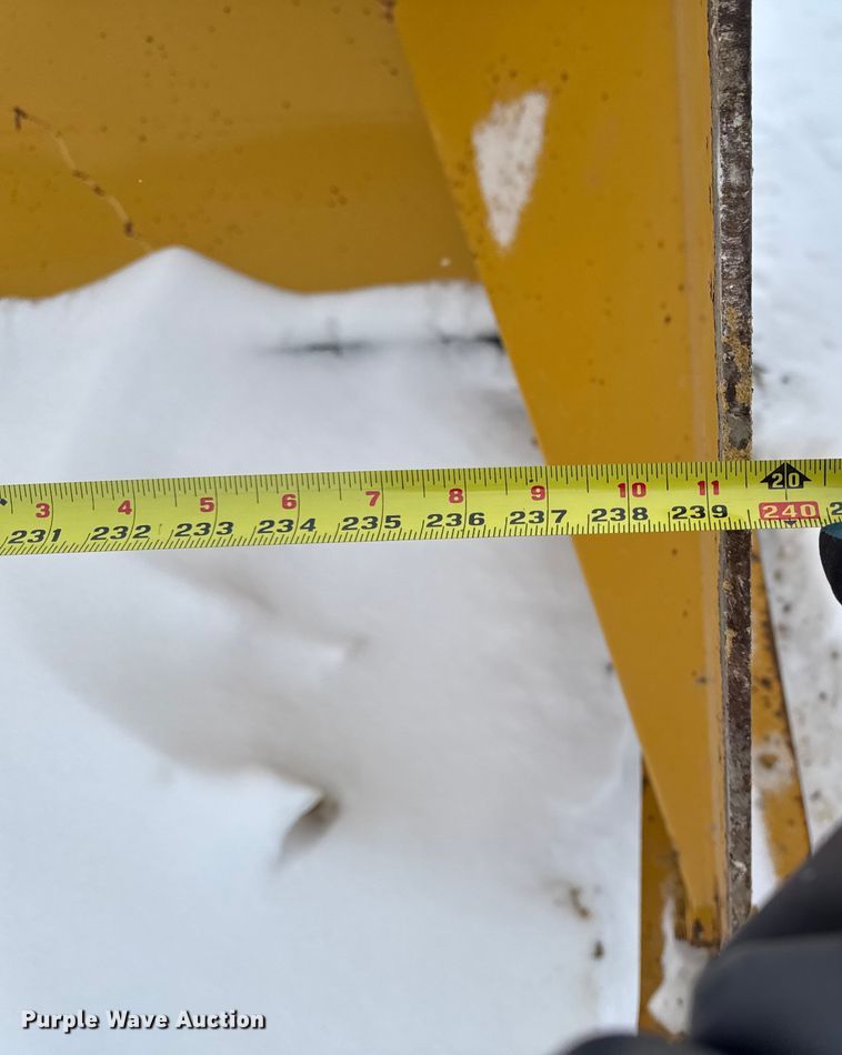 image for item EA2173 Pro Tech SP20L snow pusher