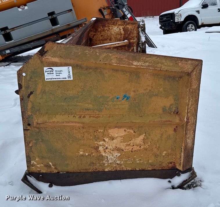 image for item EA2174 NSW PSD-192-48 snow pusher