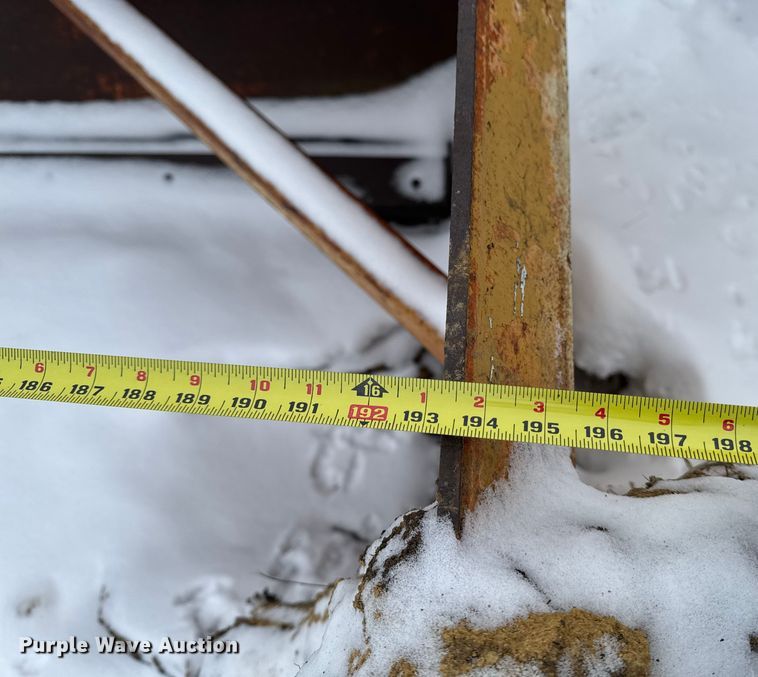 image for item EA2174 NSW PSD-192-48 snow pusher