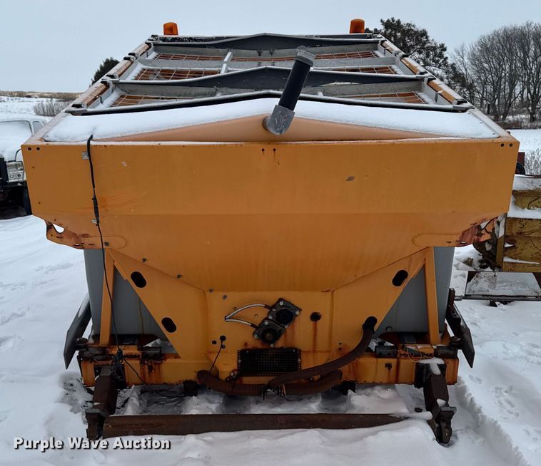 image for item EA2179 2003 Epoke Sirius Combi SH4400 spreader