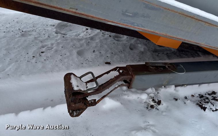 image for item EA2179 2003 Epoke Sirius Combi SH4400 spreader