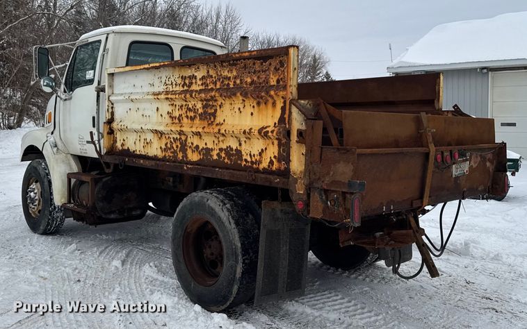 image for item EA2181 2000 Sterling Truck L7500 Series dump truck