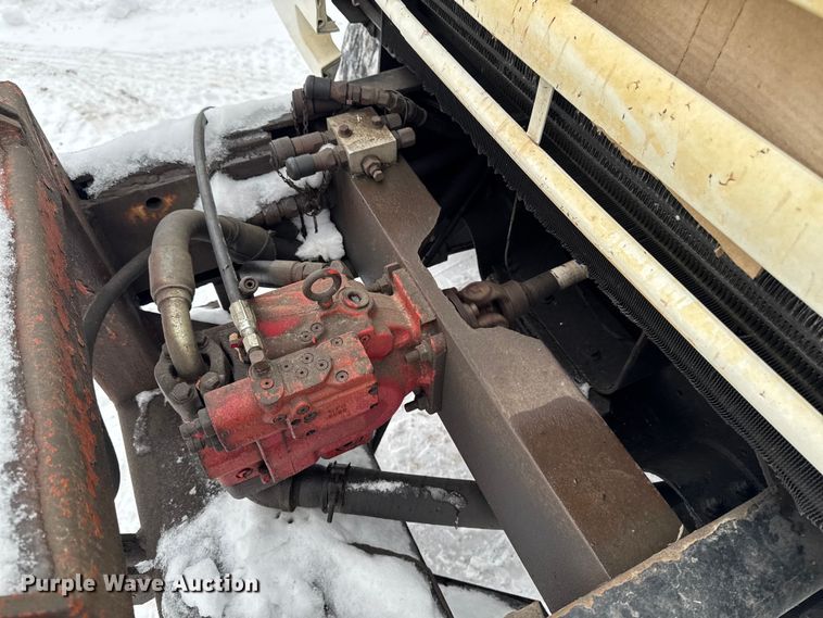 image for item EA2181 2000 Sterling Truck L7500 Series dump truck