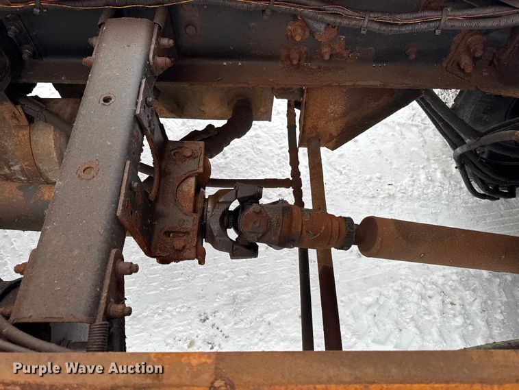 image for item EA2181 2000 Sterling Truck L7500 Series dump truck