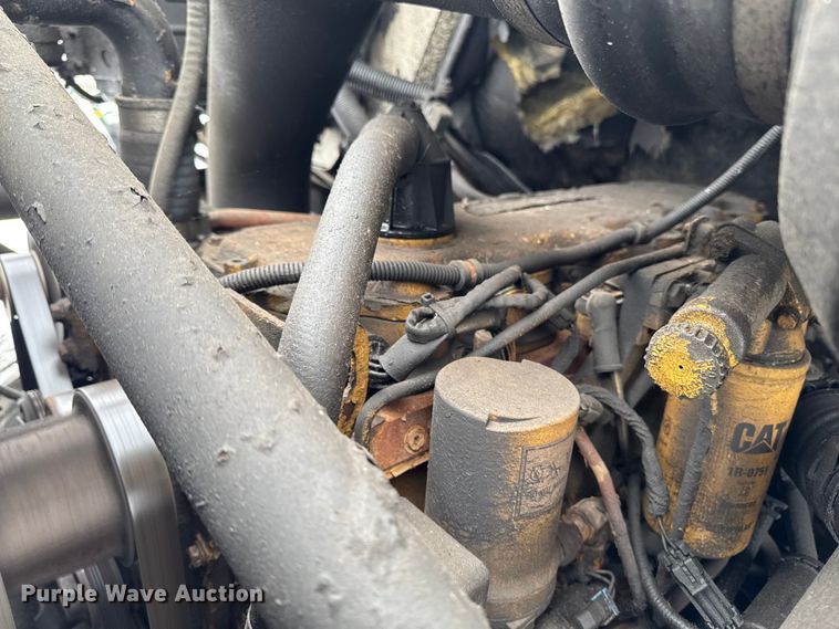 image for item EA2181 2000 Sterling Truck L7500 Series dump truck