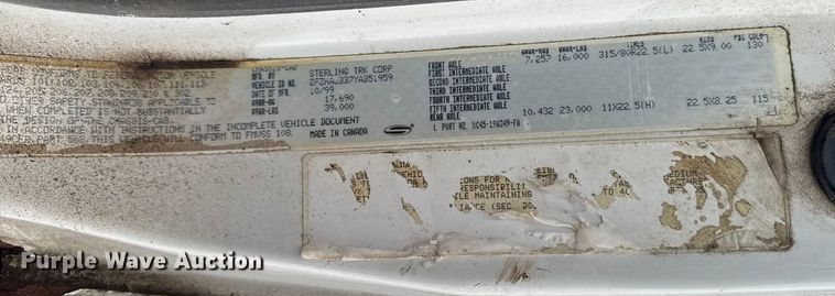 image for item EA2181 2000 Sterling Truck L7500 Series dump truck