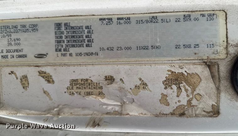 image for item EA2181 2000 Sterling Truck L7500 Series dump truck