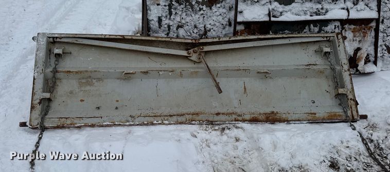 image for item EA2181 2000 Sterling Truck L7500 Series dump truck