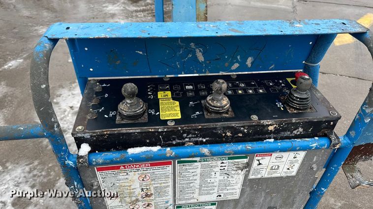 image for item EA2182 2012 Genie S-125 boom lift