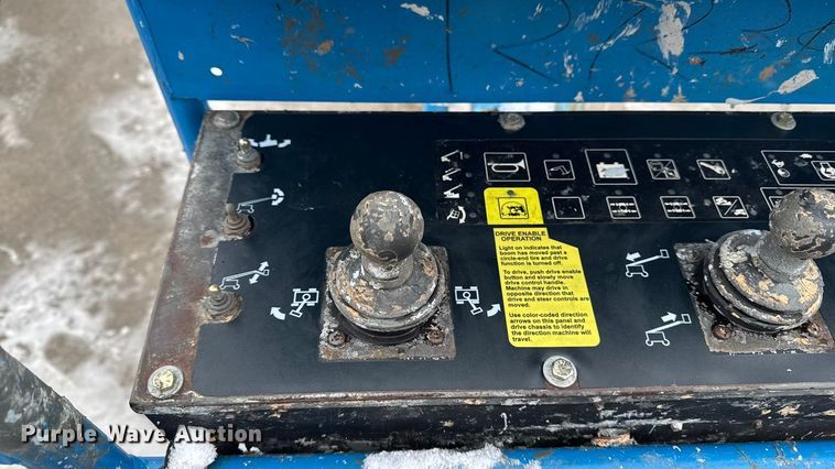 image for item EA2182 2012 Genie S-125 boom lift