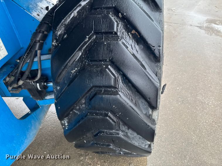 image for item EA2182 2012 Genie S-125 boom lift