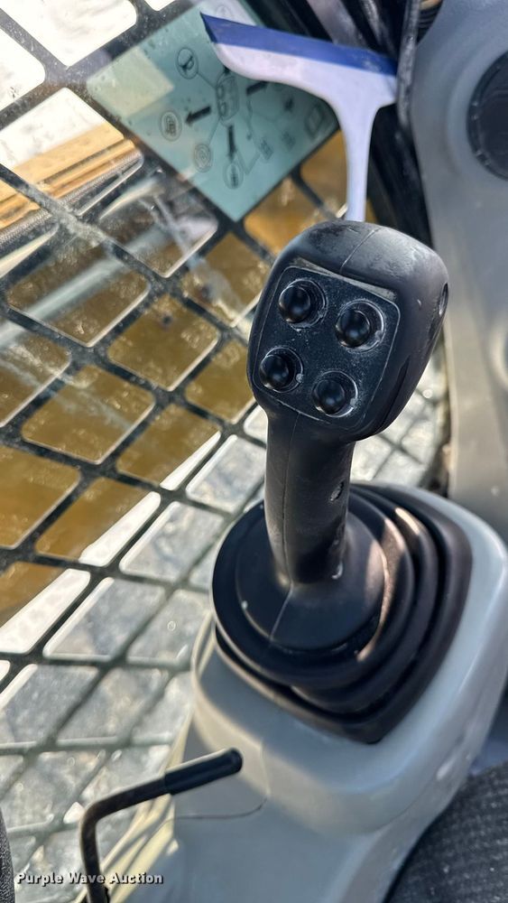 image for item EA2183 2011 Caterpillar 289C tracked skid steer loader