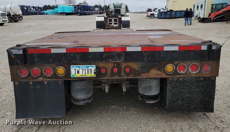 image for item EA2753 2007 Muv-All lowboy equipment trailer