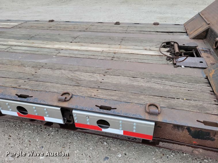 image for item EA2753 2007 Muv-All lowboy equipment trailer