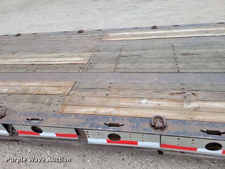 image for item EA2753 2007 Muv-All lowboy equipment trailer