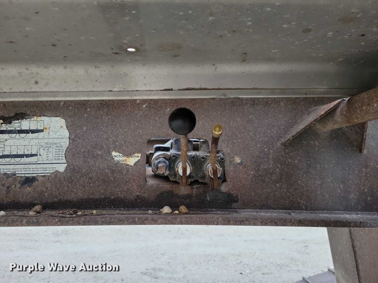 image for item EA2753 2007 Muv-All lowboy equipment trailer