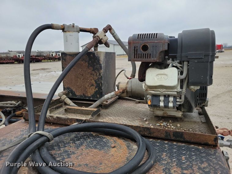 image for item EA2753 2007 Muv-All lowboy equipment trailer