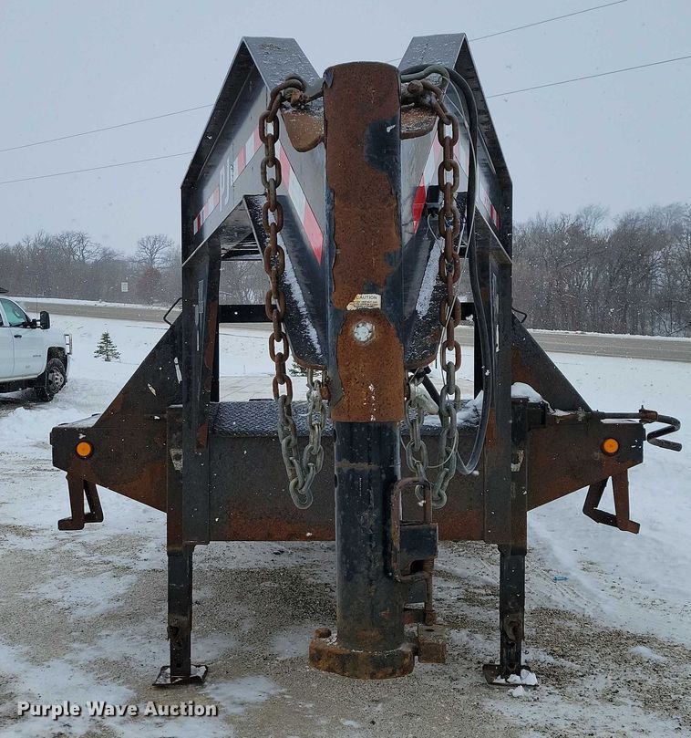 image for item EA2777 2011 PJ FD252  equipment trailer