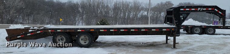 image for item EA2777 2011 PJ FD252  equipment trailer