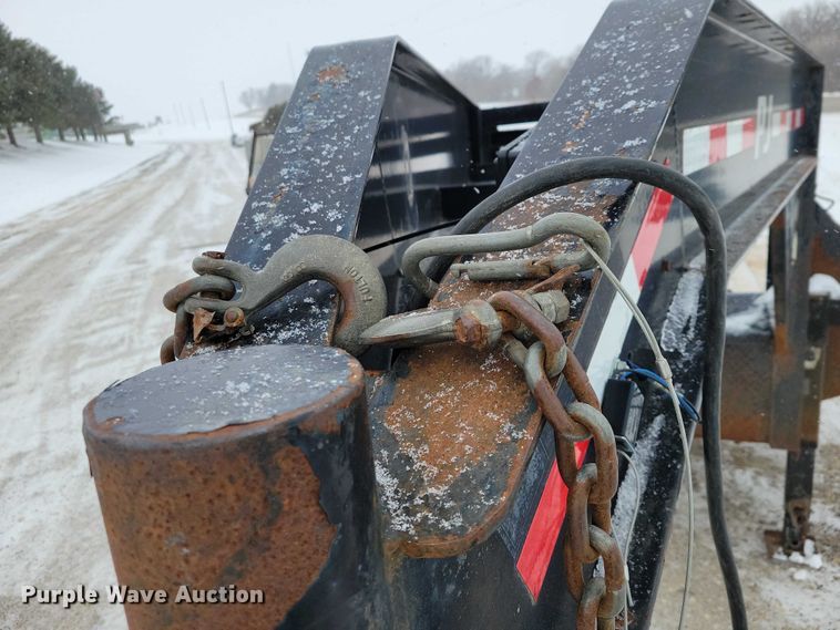 image for item EA2777 2011 PJ FD252  equipment trailer