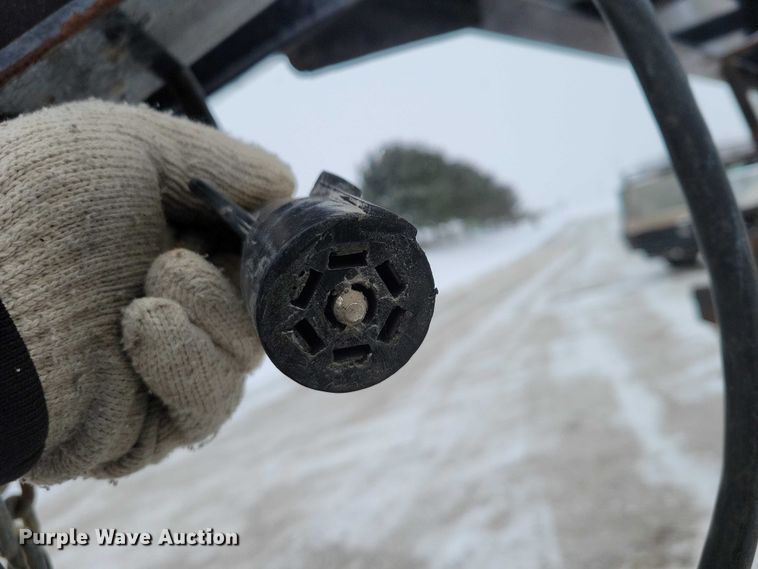 image for item EA2777 2011 PJ FD252  equipment trailer