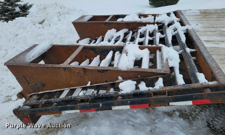 image for item EA2777 2011 PJ FD252  equipment trailer