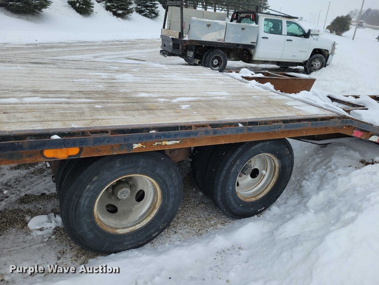 image for item EA2777 2011 PJ FD252  equipment trailer