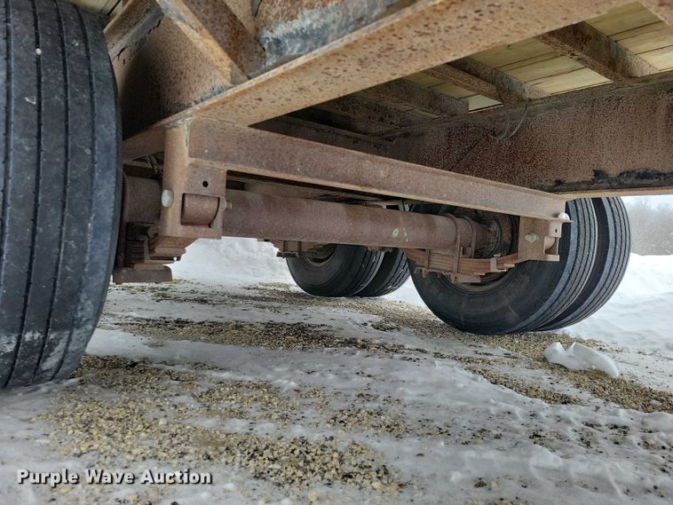 image for item EA2777 2011 PJ FD252  equipment trailer