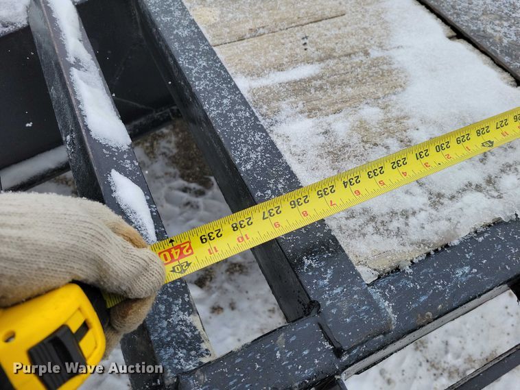 image for item EA2778 2020 PJ LD252 equipment trailer